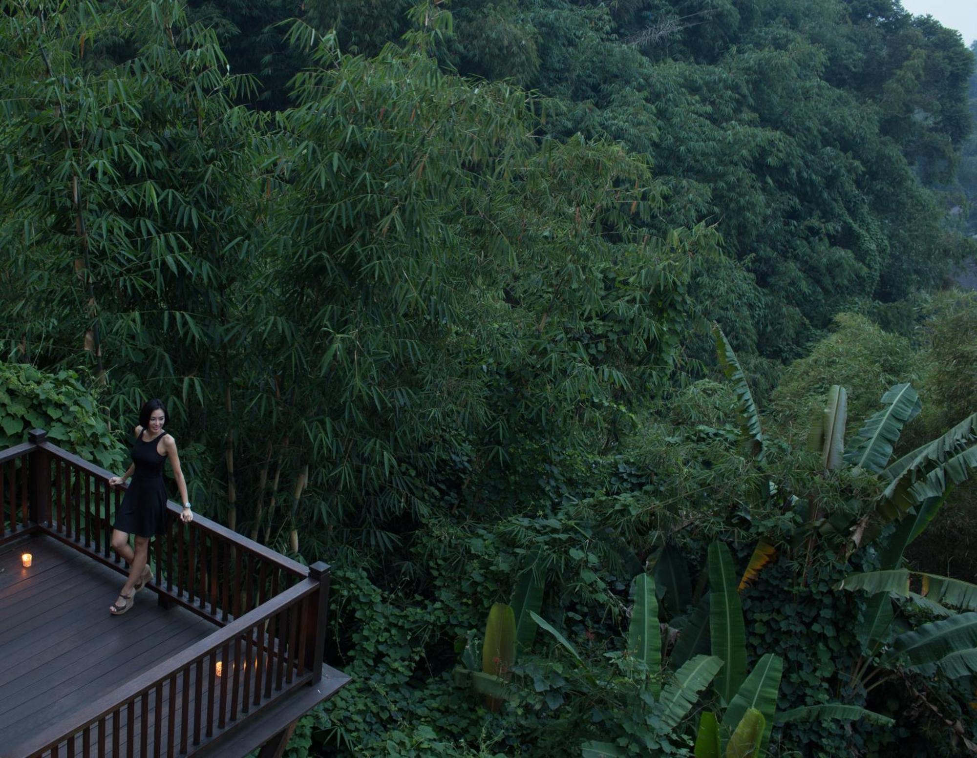 Novus Giri Resort & Spa Puncak Exteriör bild